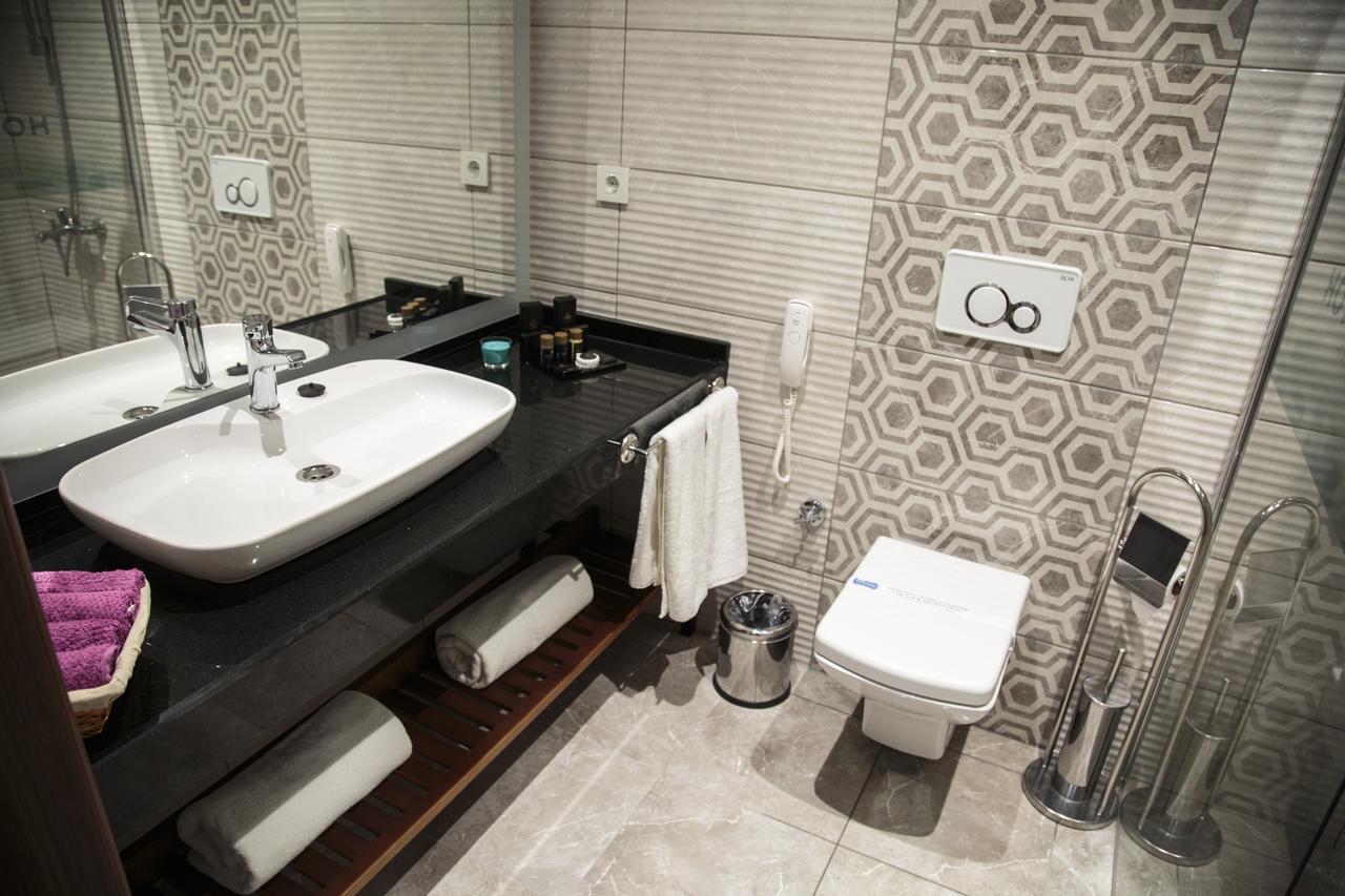 Hotel City Inegoel Екстериор снимка