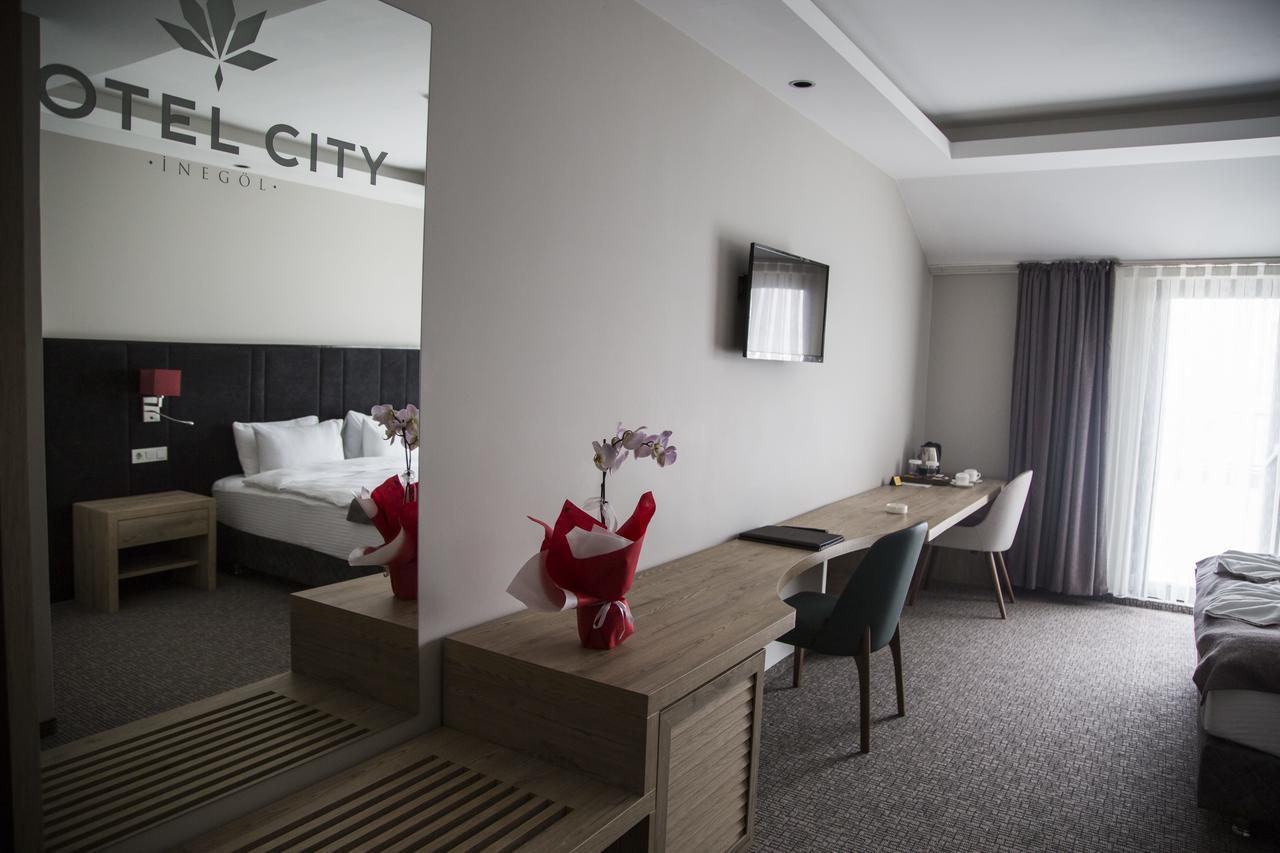 Hotel City Inegoel Екстериор снимка